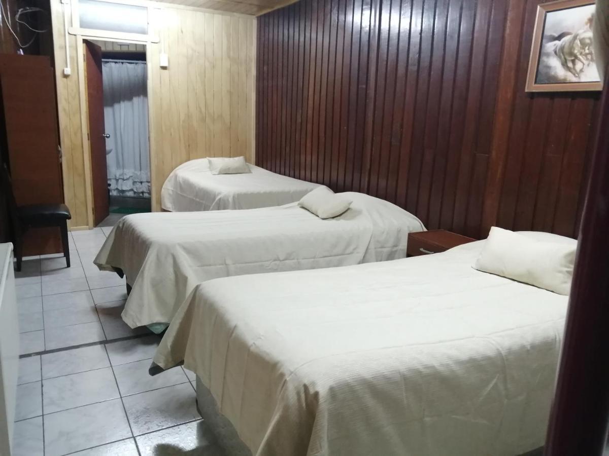 Hostal Copiapo Puerto Montt Zimmer foto